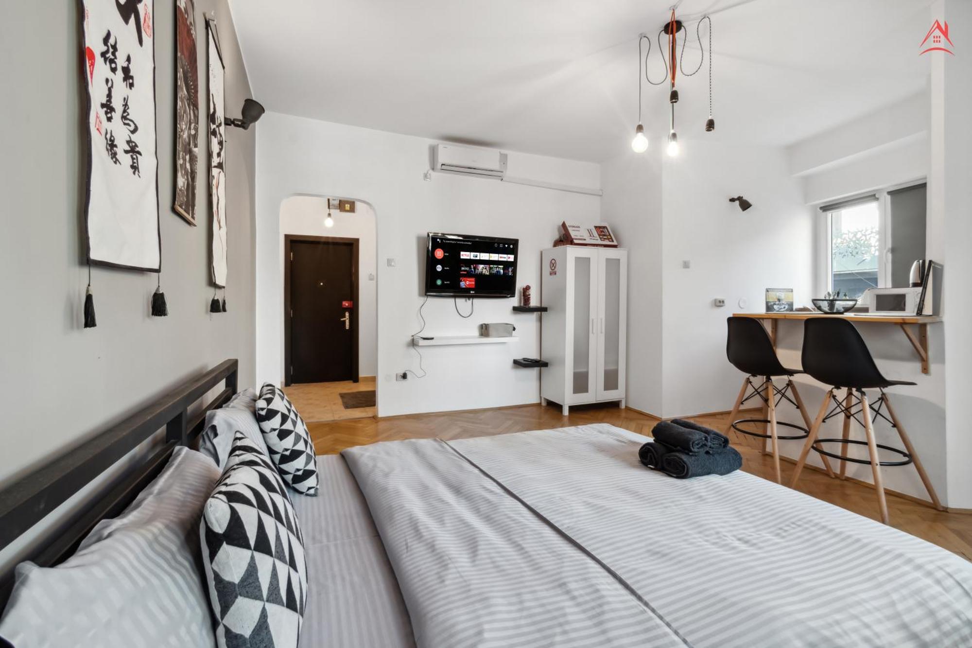 Appartamento Old Town Studio City Center 23A Bucarest Esterno foto