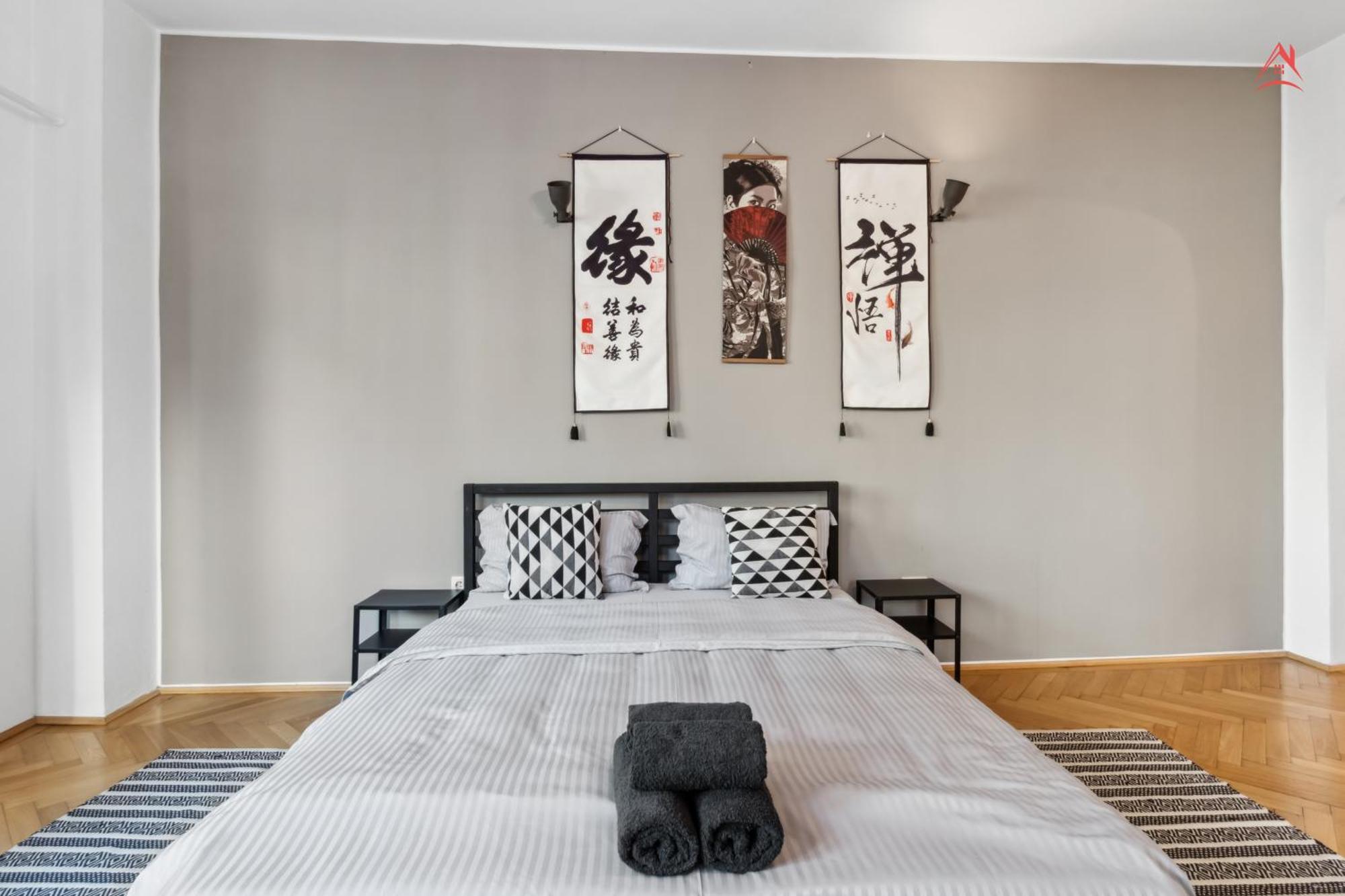 Appartamento Old Town Studio City Center 23A Bucarest Esterno foto